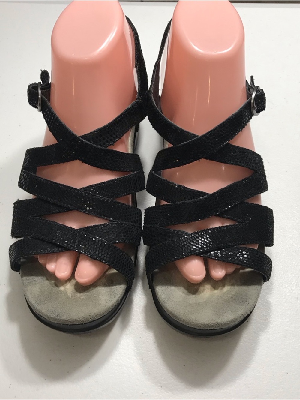 Dansko Black Strappy Crossband Sandals Size 39 SB-